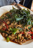 Thoa mai Thai food