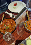 Taj On High Indian Restaurant Epping