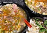 Pho Huong Viet 17Ave SW