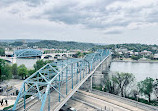 Walnut Street Bridge