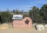 Anaheim Coves Lincoln Trailhead