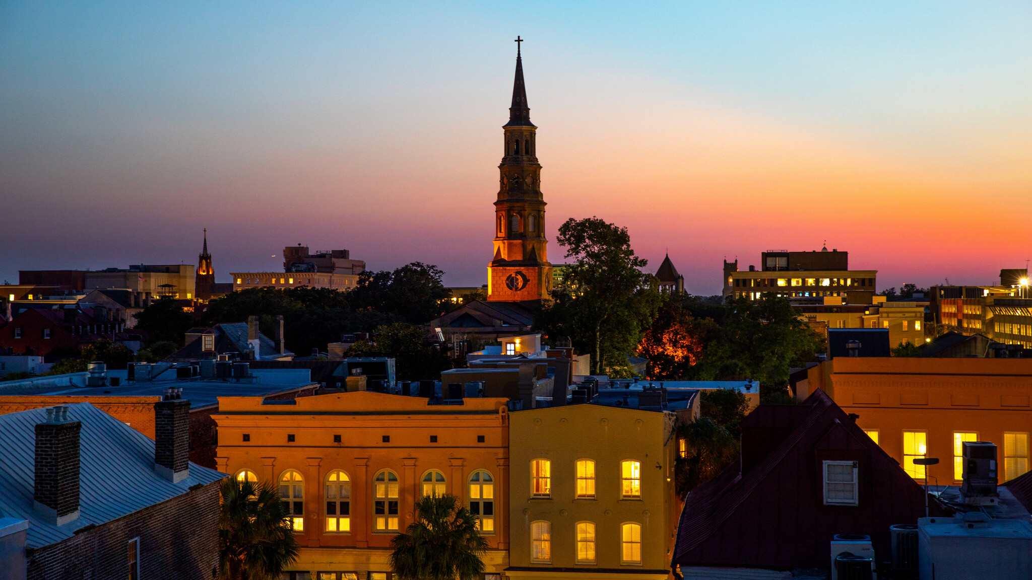 Why are the houses sideways in Charleston?