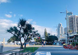 Surfers Paradise Sign