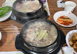 Bukchon Samgyetang