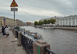 Anichkov Bridge