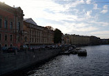 Anichkov Bridge