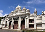 Jaganmohan Palace Art Gallery And Auditorium