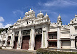 Jaganmohan Palace Art Gallery And Auditorium