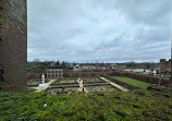 Kenilworth Castle and Elizabethan Garden