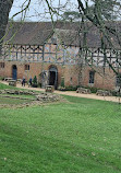 Kenilworth Castle and Elizabethan Garden