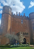 Kenilworth Castle and Elizabethan Garden