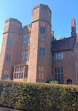 Kenilworth Castle and Elizabethan Garden