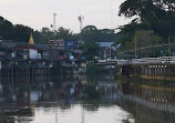 Chanthaboon Waterfront Community