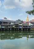 Chanthaboon Waterfront Community