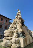 Fontana della Maremma assetata