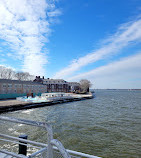 Governors Island Picnic Point