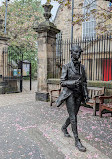 Robert Fergusson Statue