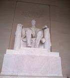 Memorial Lincoln