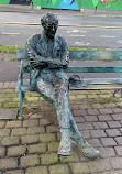 Patrick Kavanagh Statue (1991) by John Coll