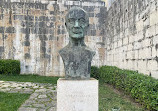 Busto de Manuel Tito de Morais