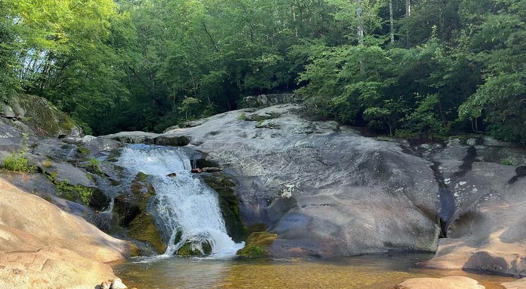 Gragg Prong Falls