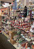 Shady Maple Gift Shop