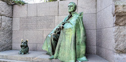 Мемориальный камень Рузвельта