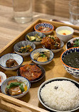 Zoomak Korean Tavern