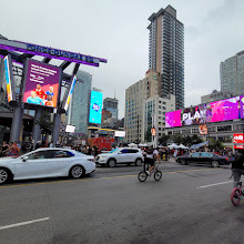 CF Toronto Eaton Centre