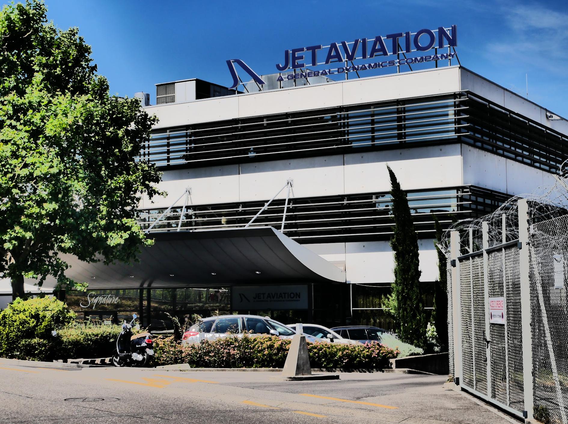 Jet Aviation Geneva FBO