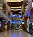 Emaar Square Einkaufszentrum
