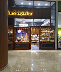Centro comercial Emaar Square