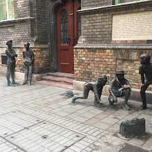 Sculpture of the Boys of the Pál Street