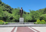 Statue of Lenin