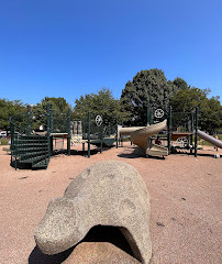 Детская площадка в парке Мэрион