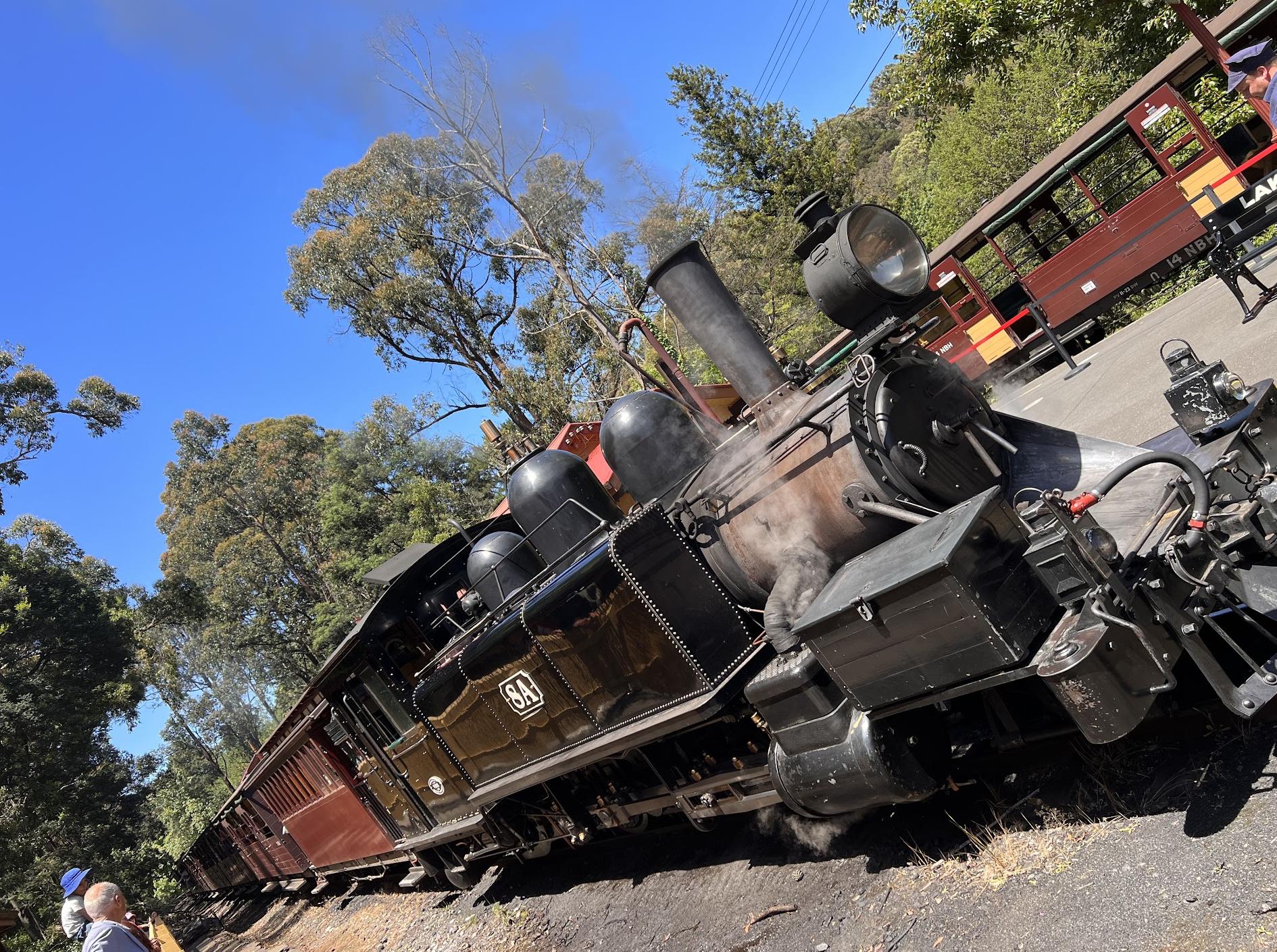 Lakeside Railway Station - Puffing Billy Railway