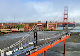 Golden Gate Postcard Viewpoint