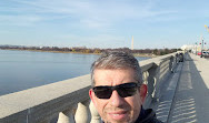 Puente conmemorativo de Arlington