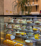 Dessert Lady Cafe & Bakery