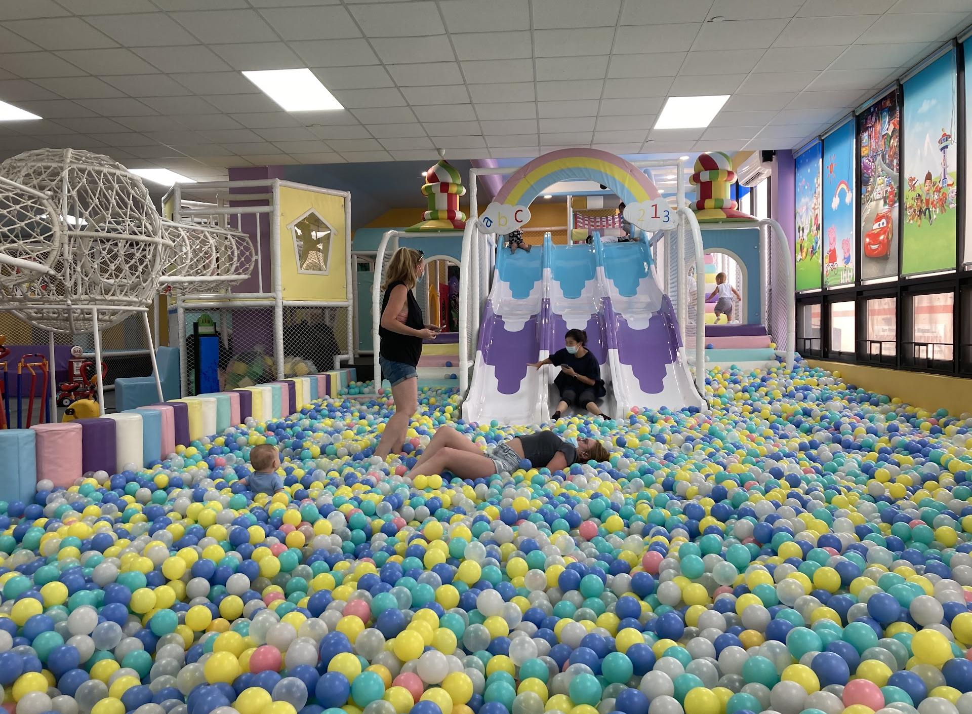 Rainbow Castle Indoor Playground