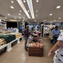 Puri Bakers