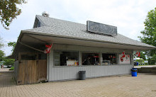 Bluffer's Park Marina