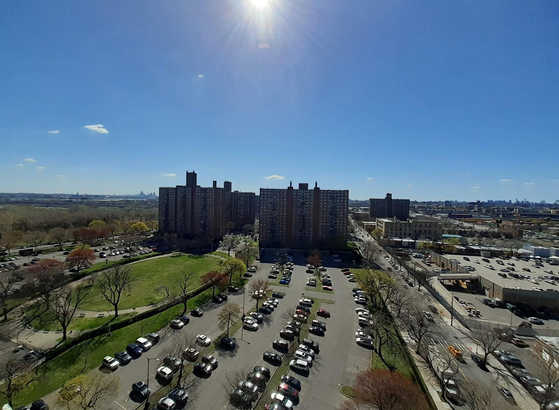 Where is Bruckner Plaza (Bronx, United States) Reasons to Visit the