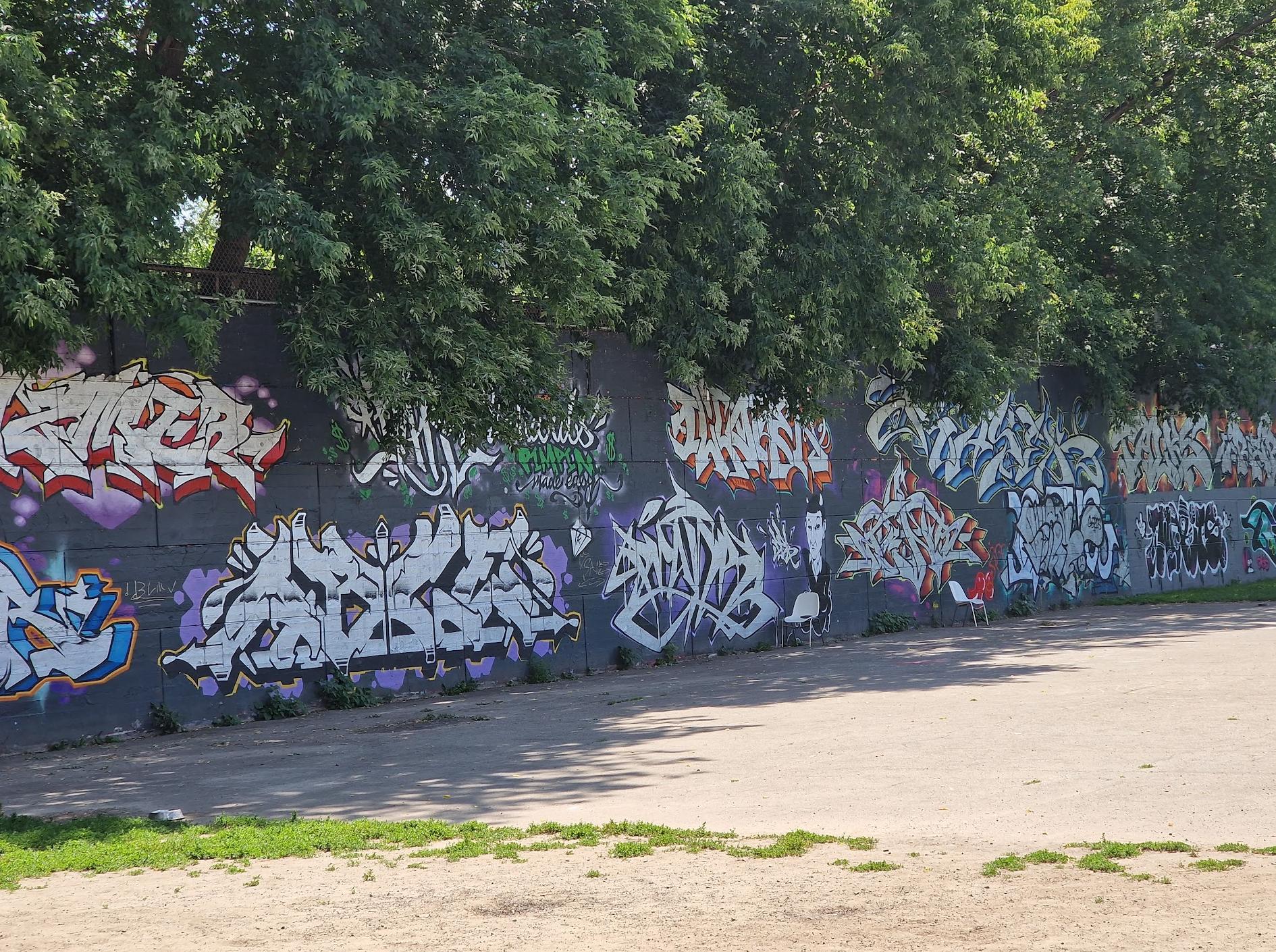 Tech Wall Hundepark