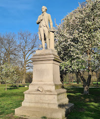 Monumento a Alejandro Hamilton