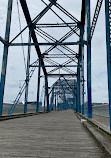 Walnut Street Bridge