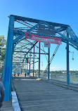 Walnut Street Bridge