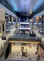 Dubai Mall Food Court