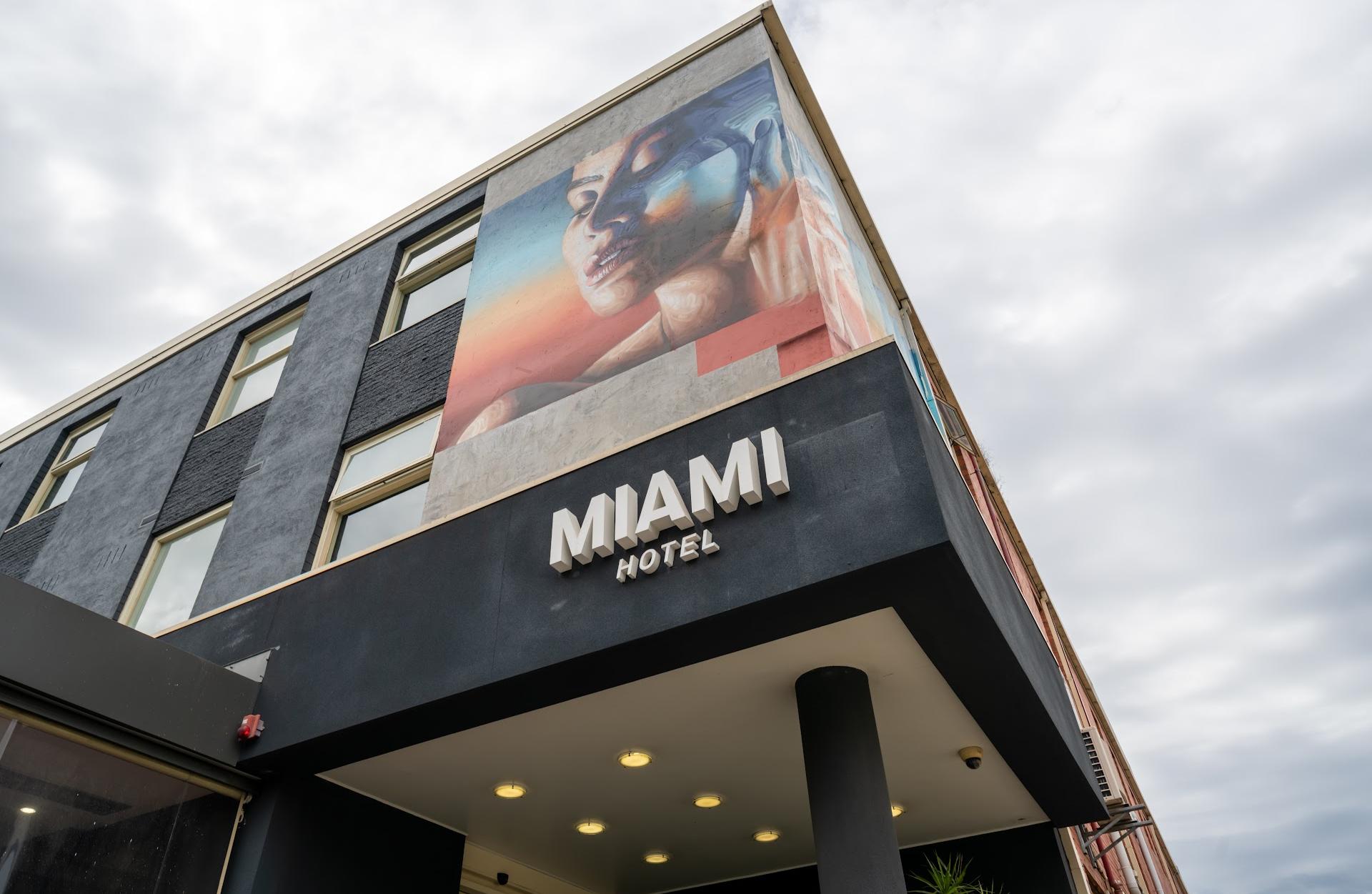 Miami Hotel Melbourne