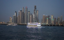 Aussichtspunkt auf den Hafen von Dubai